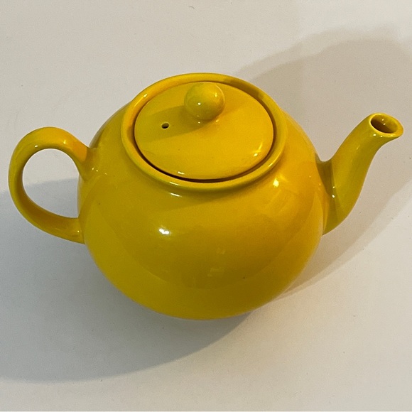 Pier 1 Dining Vintage Pristine Pier England Ceramic Pottery Yellow